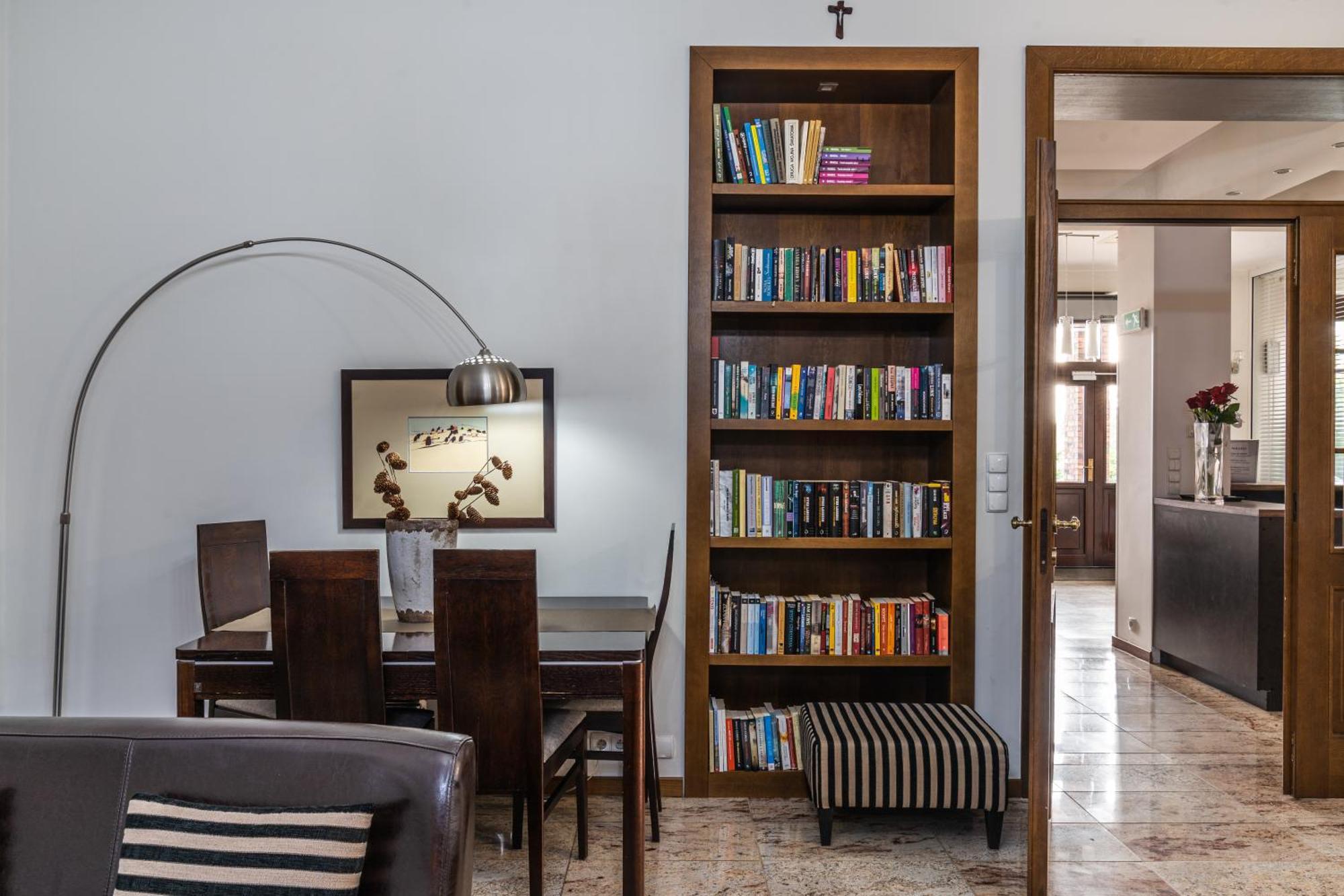 Biala Koszula Hotel Tleń Kültér fotó