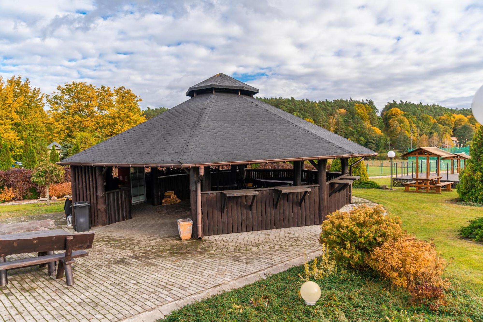 Biala Koszula Hotel Tleń Kültér fotó