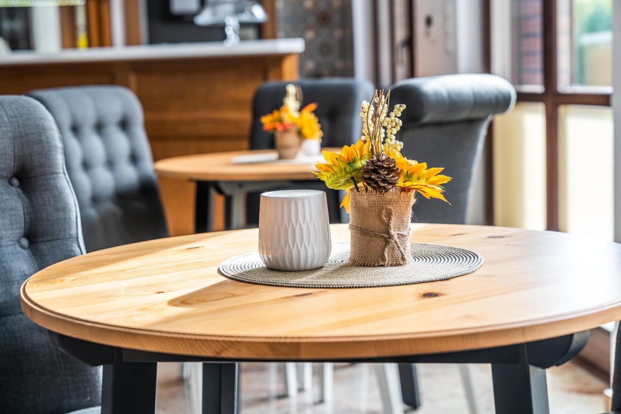 Biala Koszula Hotel Tleń Kültér fotó