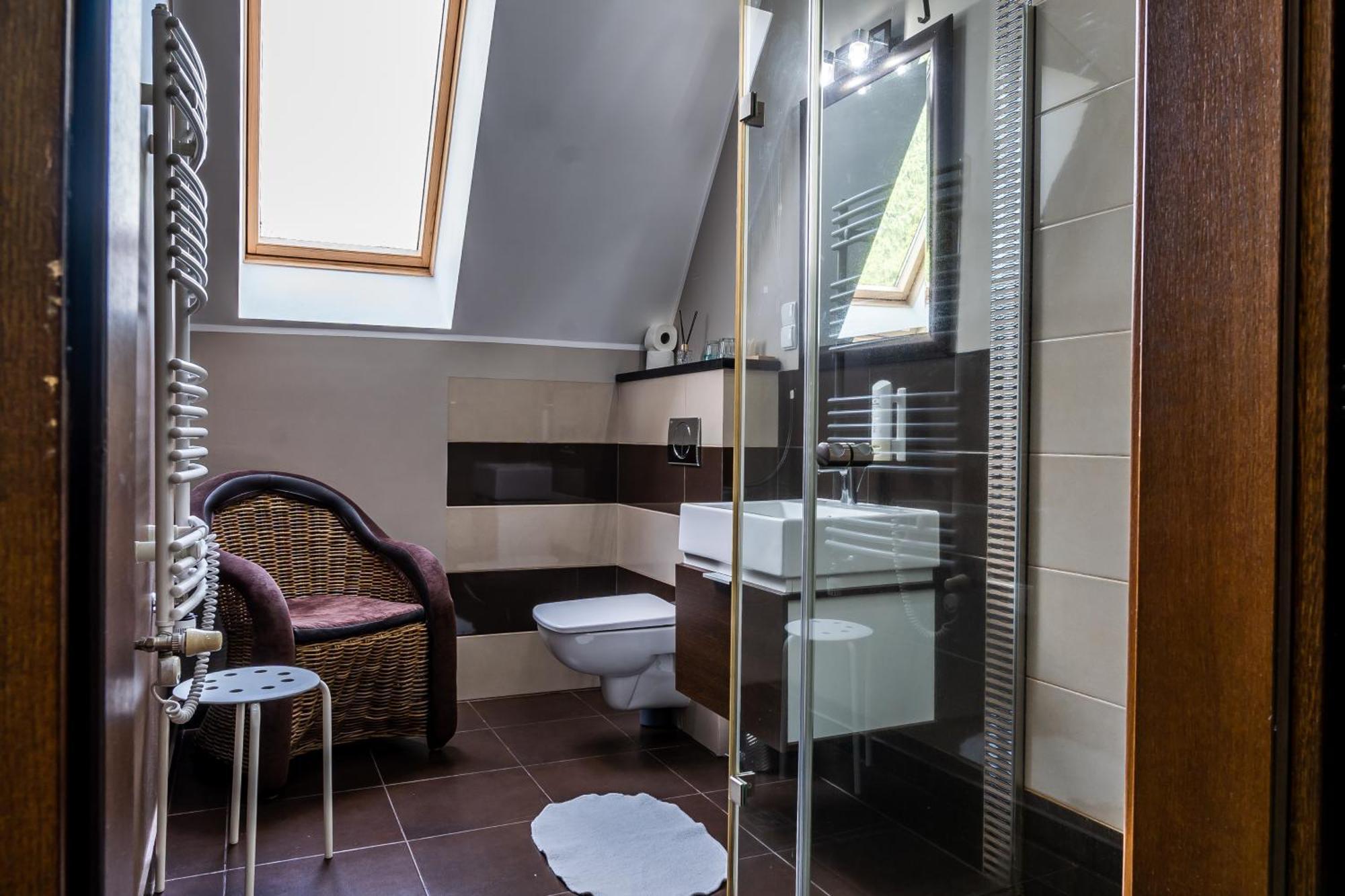 Biala Koszula Hotel Tleń Kültér fotó